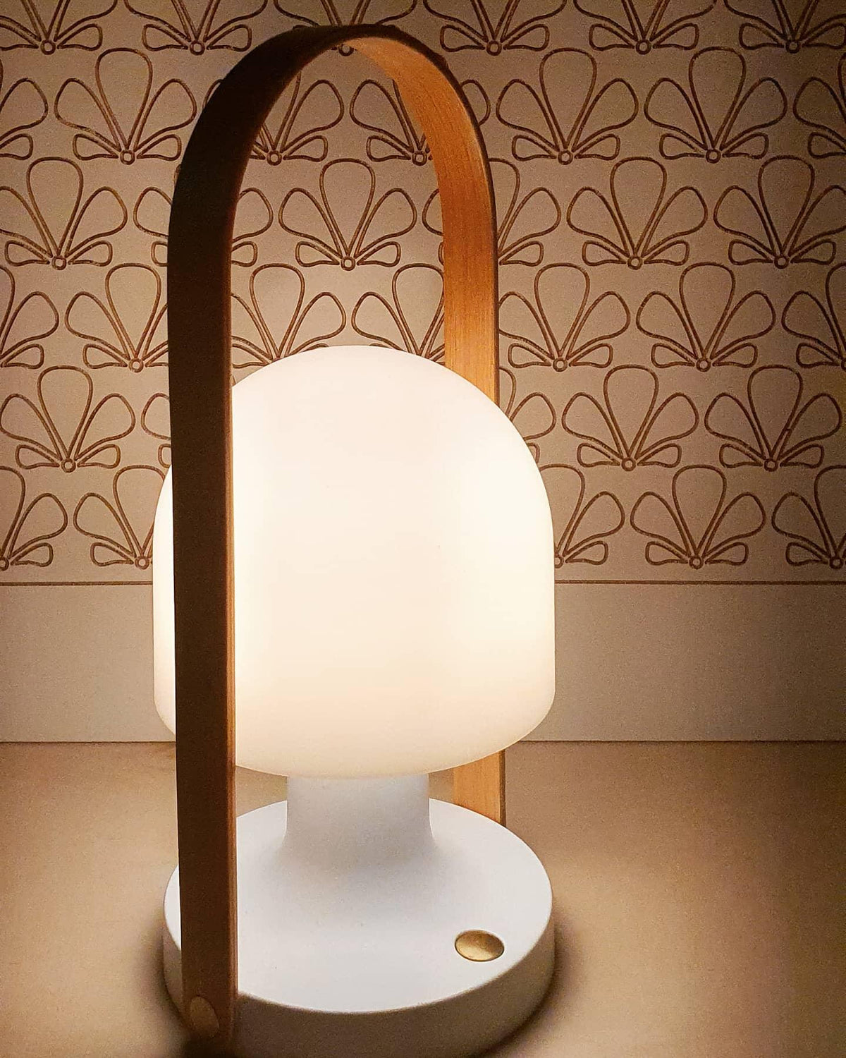 Nerys lámpara de mesa escandinava
