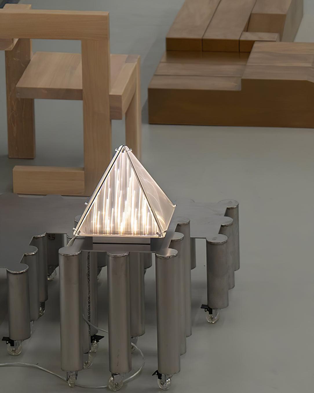 Mymiryre lámpara de mesa pirámide de vidrio