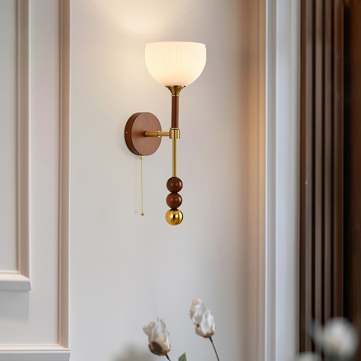 Hilda aplique de pared Roma elegancia de madera