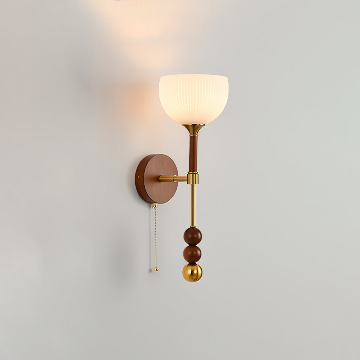 Hilda aplique de pared Roma elegancia de madera