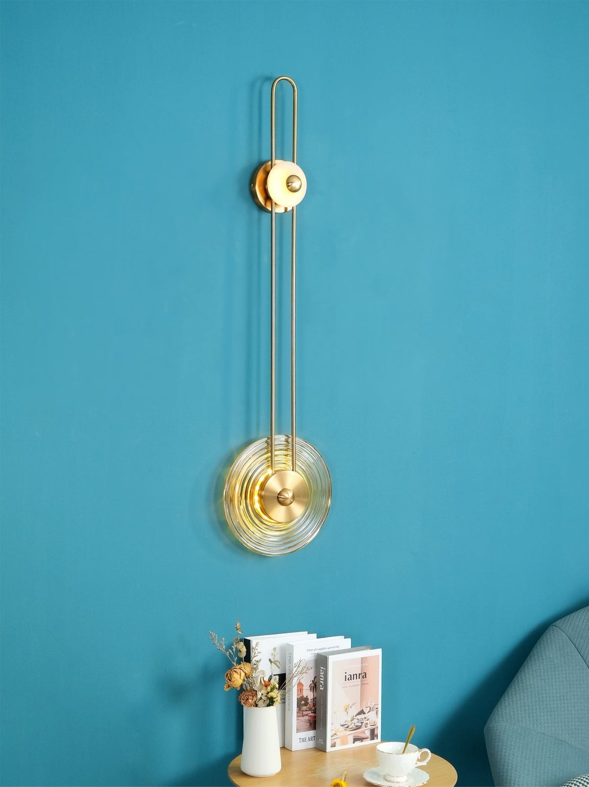 Eiroraria aplique de pared con geometría escultórica en alabastro
