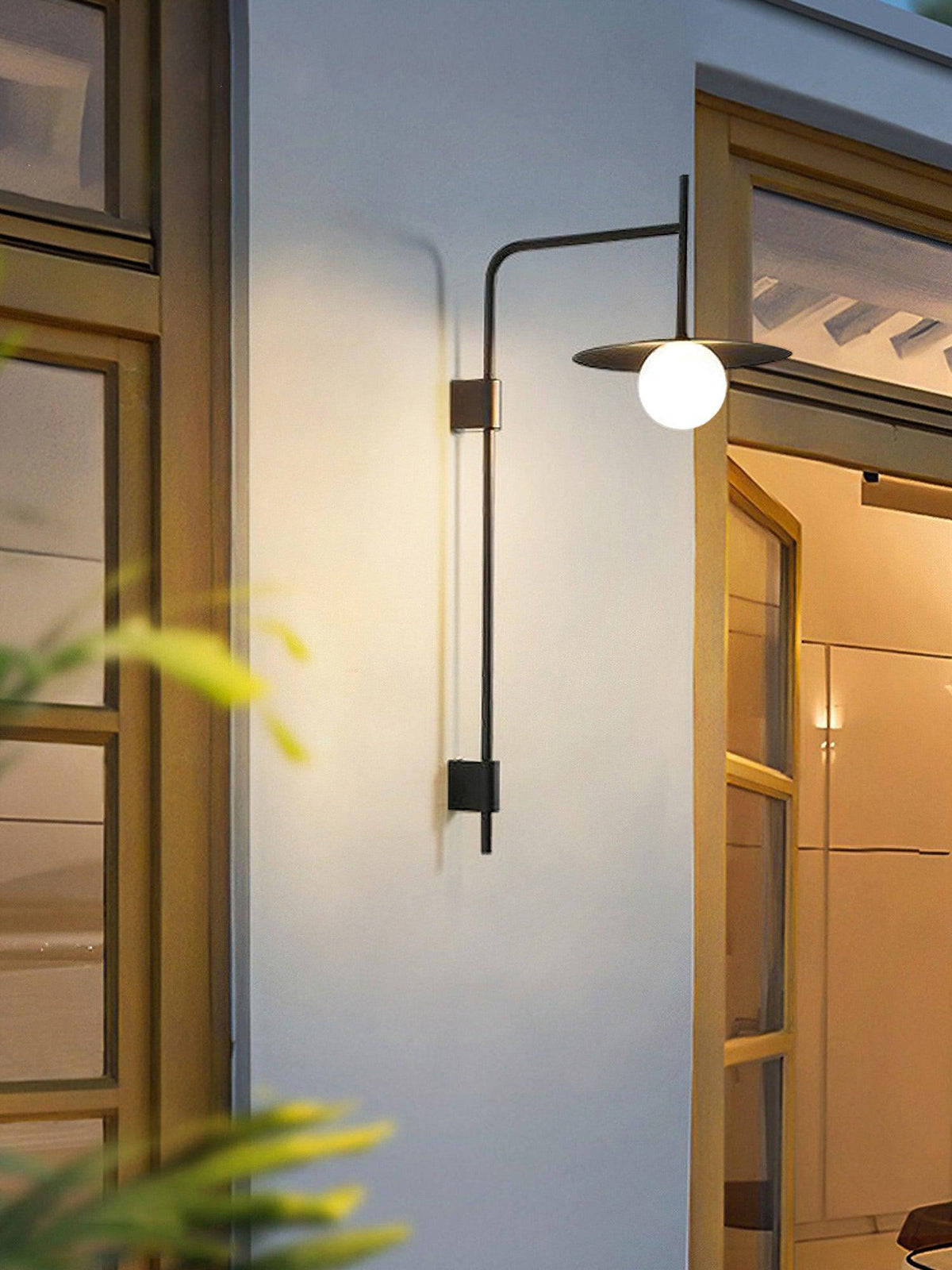 Paxon aplique de pared Swing Arm con vidrio enchufable