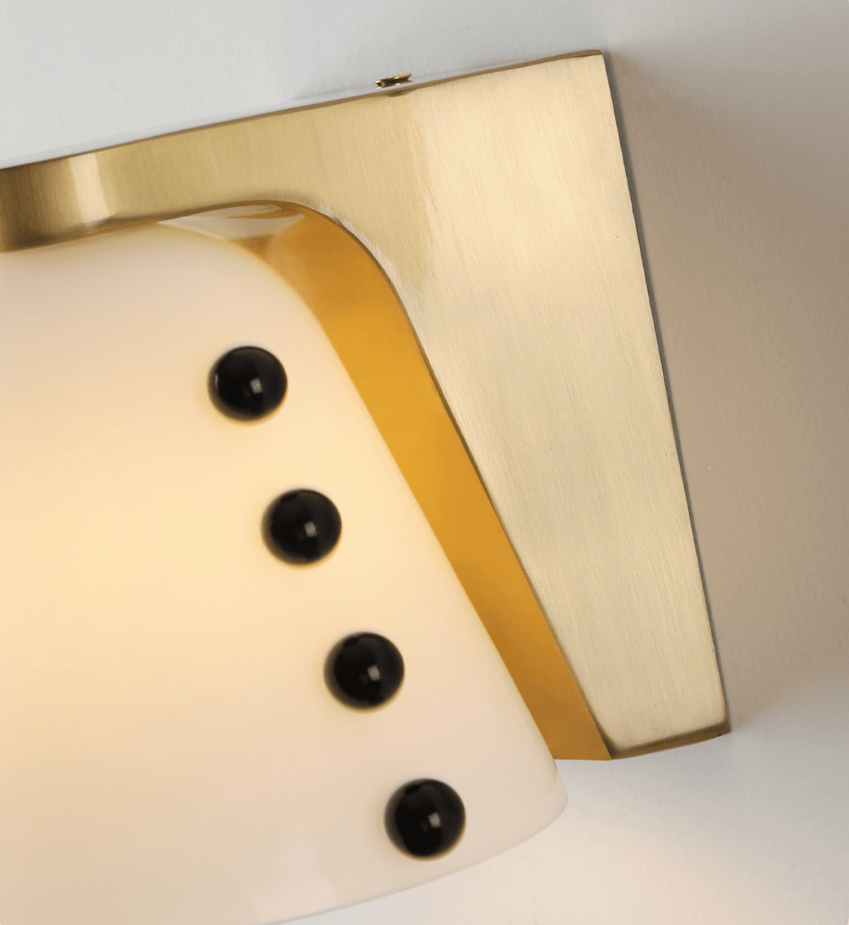 Jude aplique de pared Art Deco de vidrio