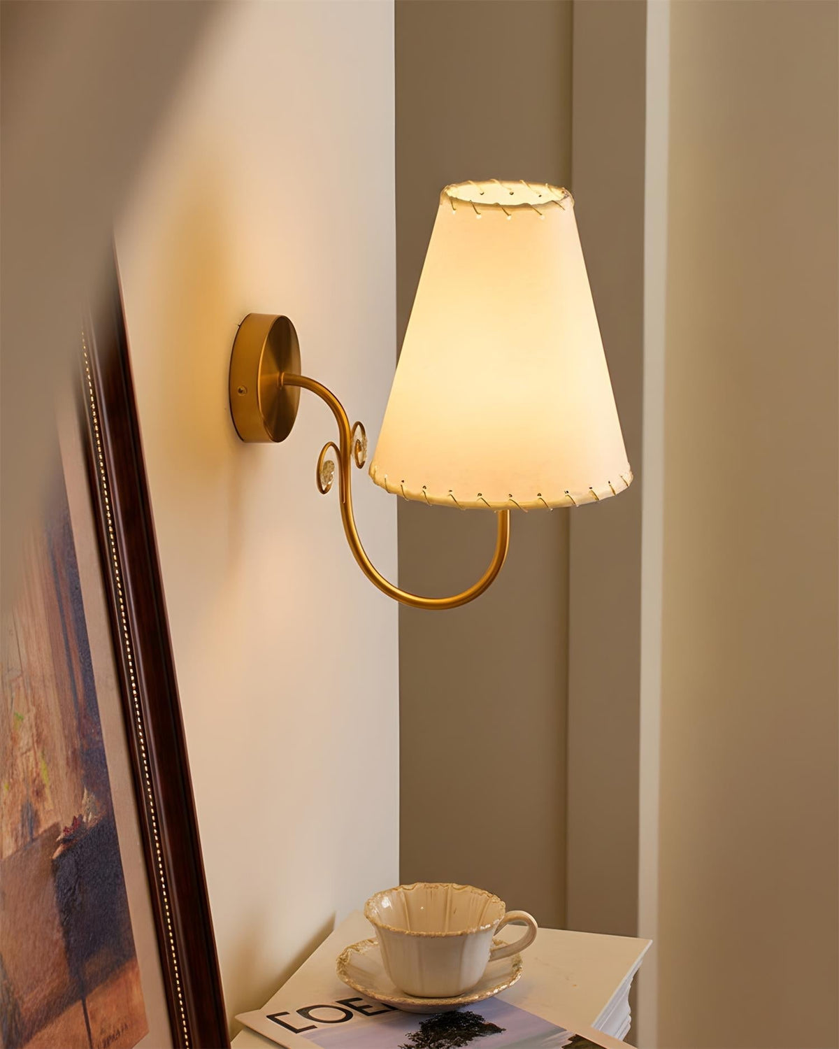 Greer aplique de pared Gentle Bend