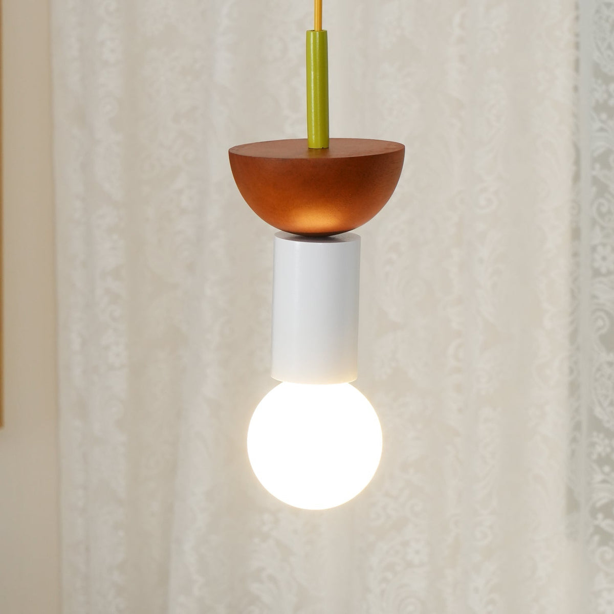 Gram lámpara colgante moderna de madera