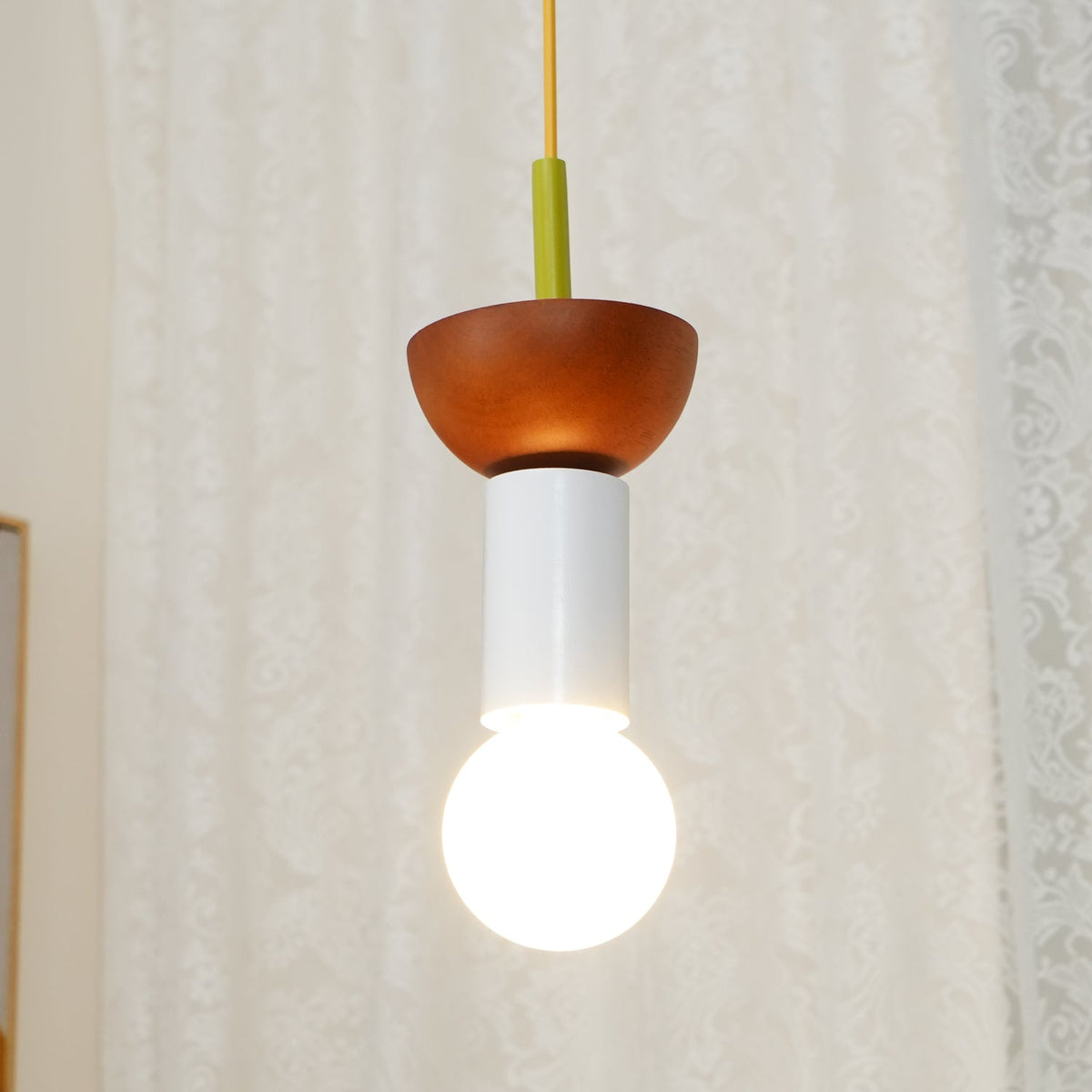 Gram lámpara colgante moderna de madera