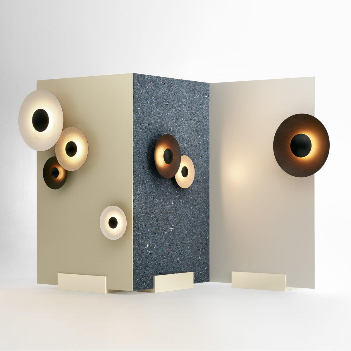Xevan aplique de pared elegancia Simplicity resplandor
