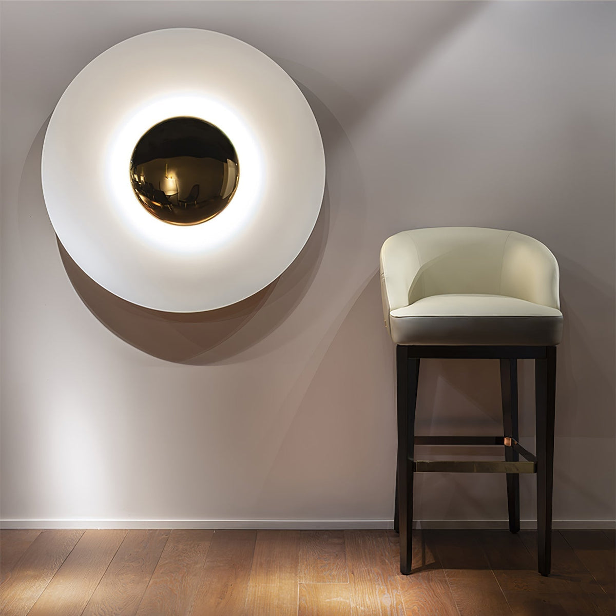 Xevan aplique de pared elegancia Simplicity resplandor