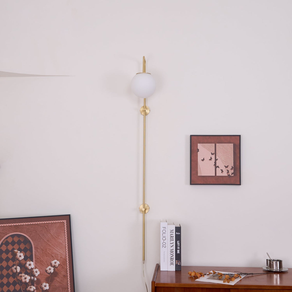 Evshaia aplique de pared Premium elegancia Globo con bombilla enchufable de latón y vidrio