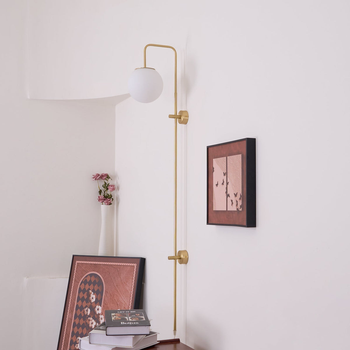 Evshaia aplique de pared Premium elegancia Globo con bombilla enchufable de latón y vidrio