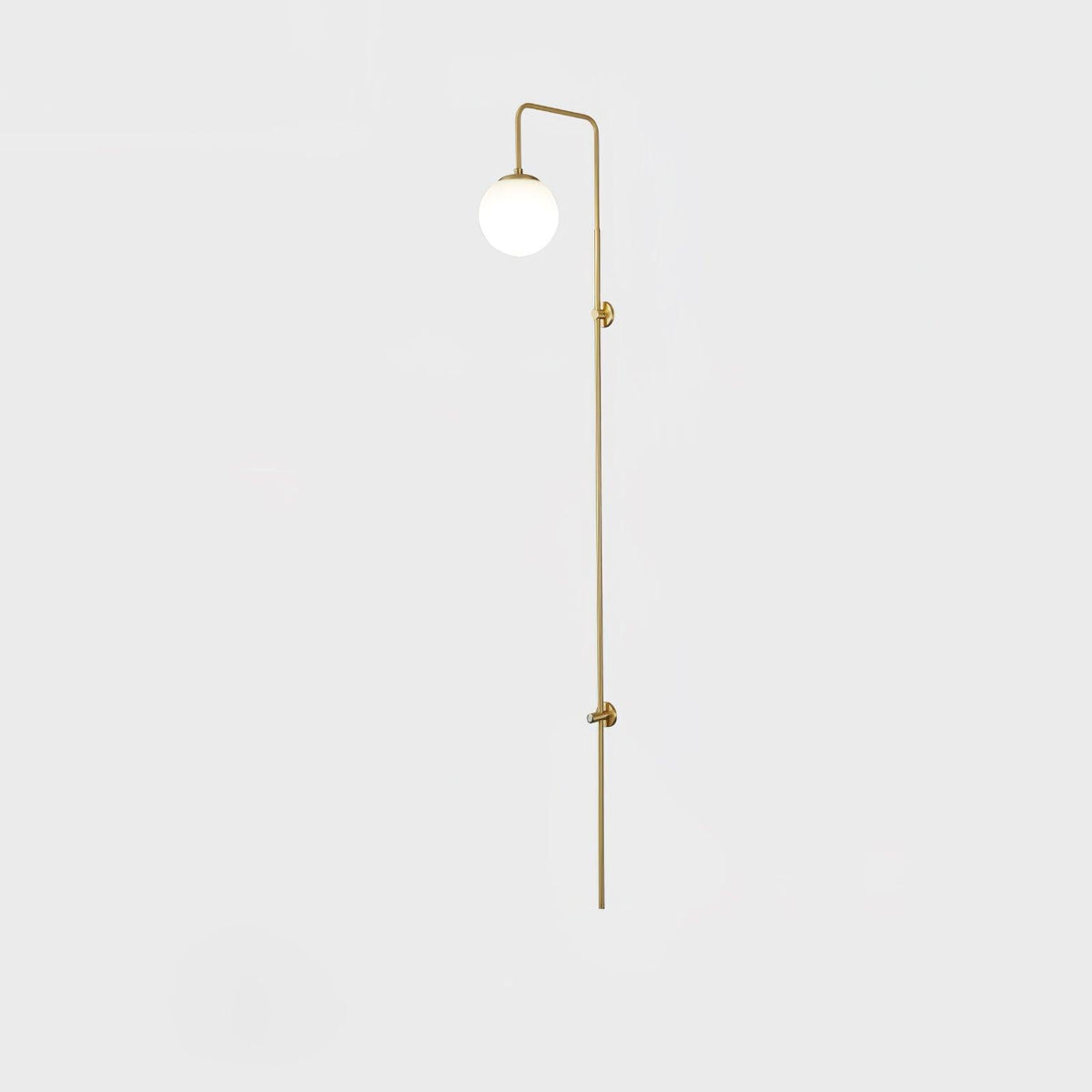 Nyvaris aplique de pared moderno minimalista de vidrio y latón con forma de globo