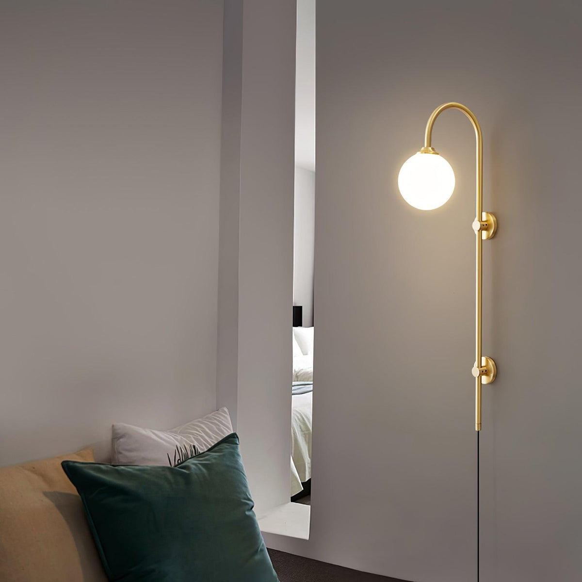 Evshaia aplique de pared Premium elegancia Globo con bombilla enchufable de latón y vidrio