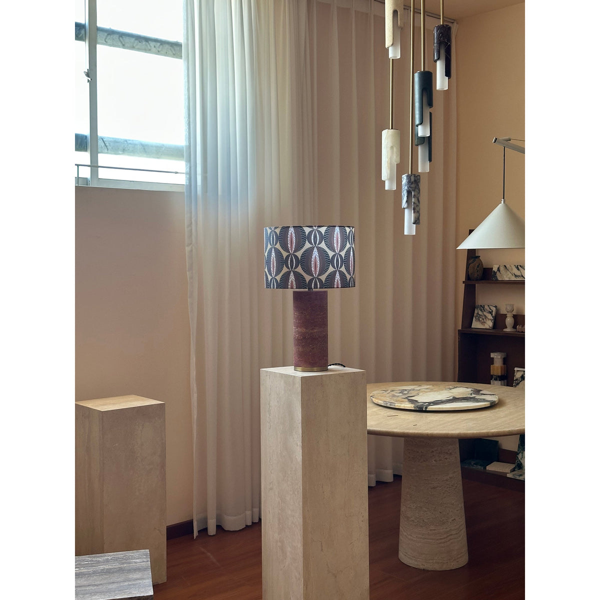 Avenanette lámpara de mesa