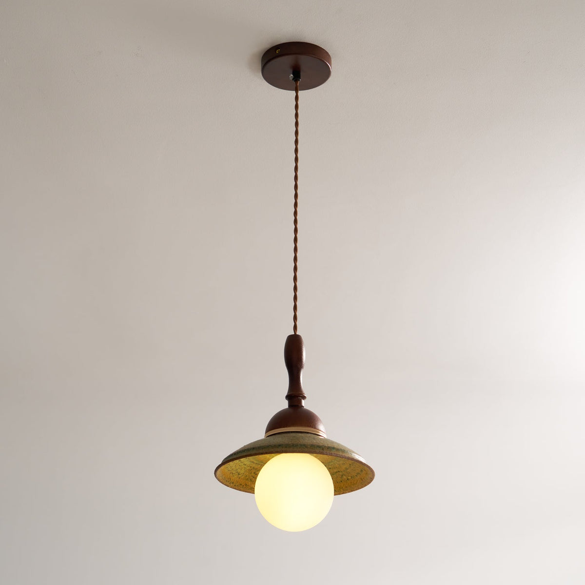 Macell lámpara colgante de arte nórdico en madera y cerámica