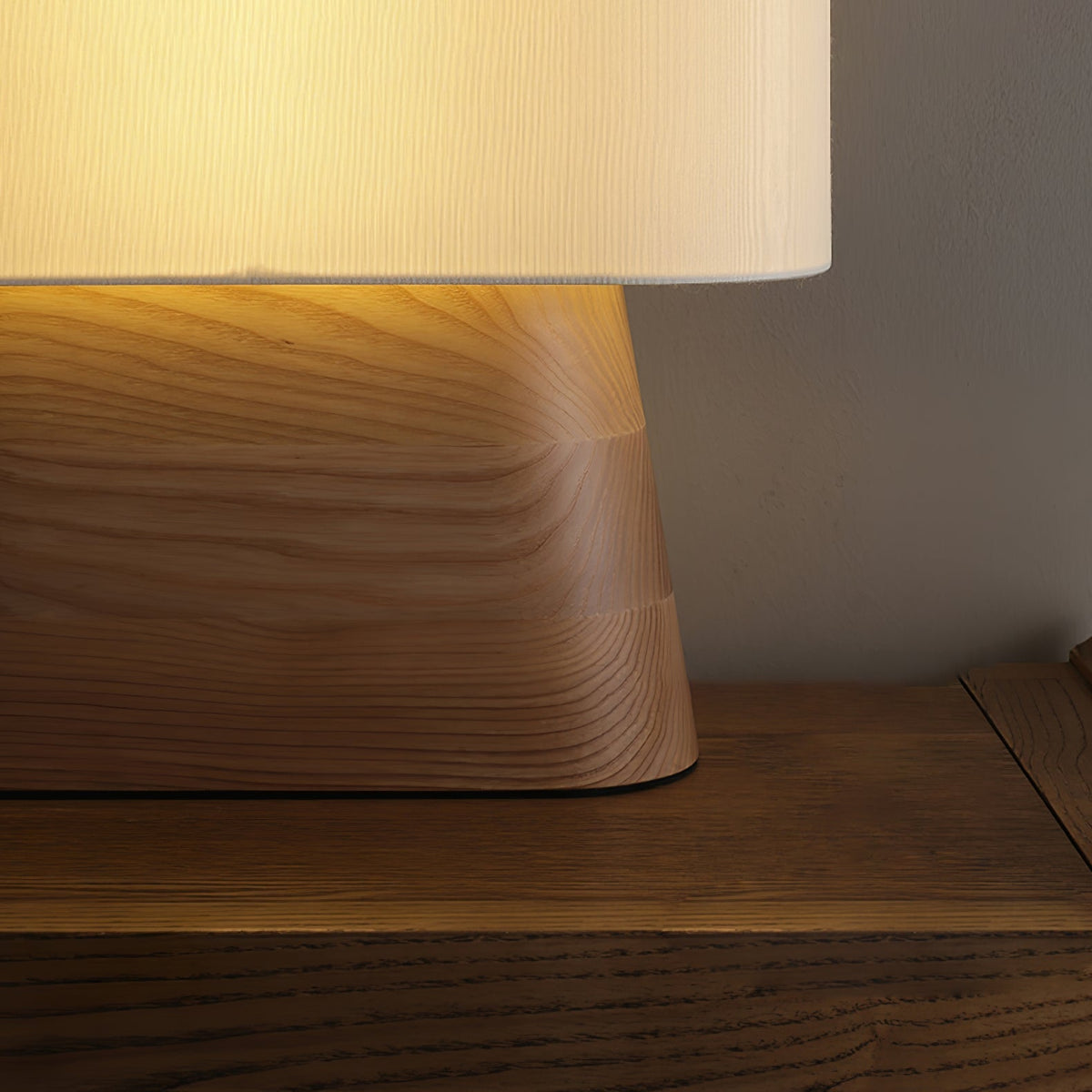 Grashen lámpara de mesa de madera y tejido