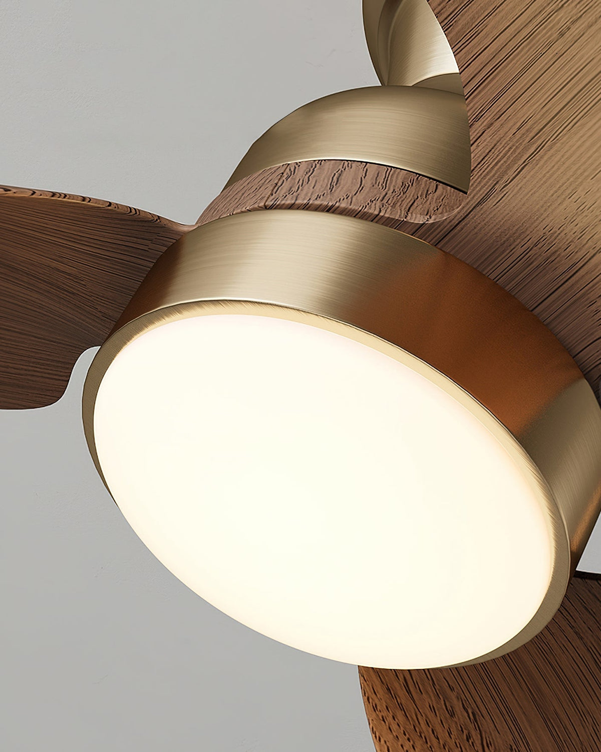 Aerivo ventilador de techo con luz