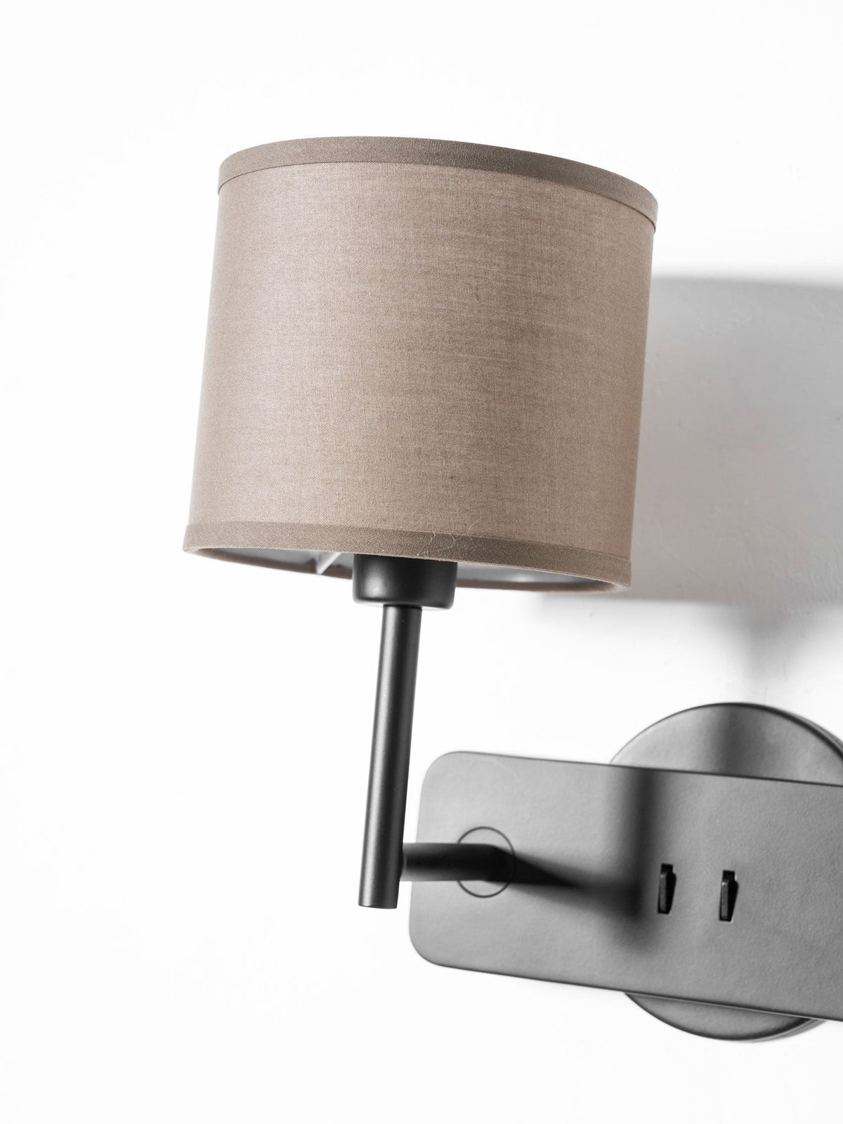 Rivoeria aplique de pared