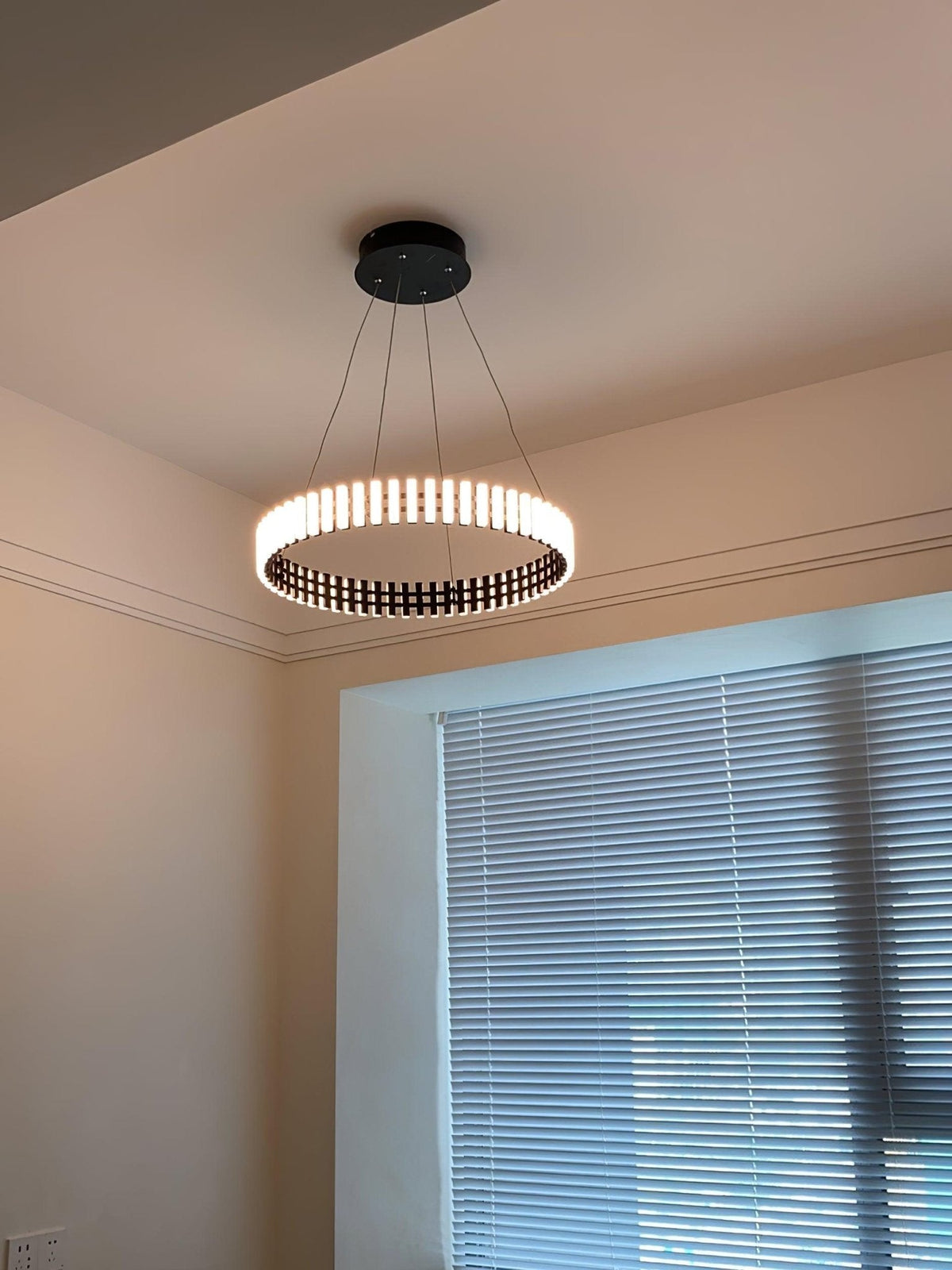 Rivo lámpara de araña Stylis con LED