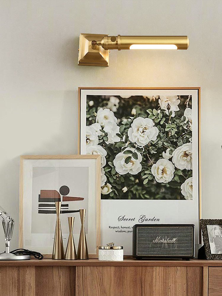 Renuira aplique de pared Forge