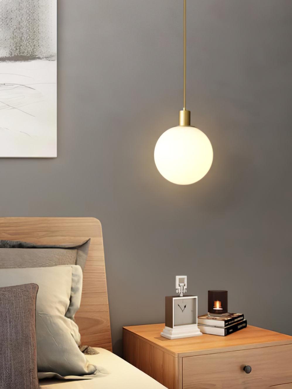 Orbita lámpara colgante minimalista de latón