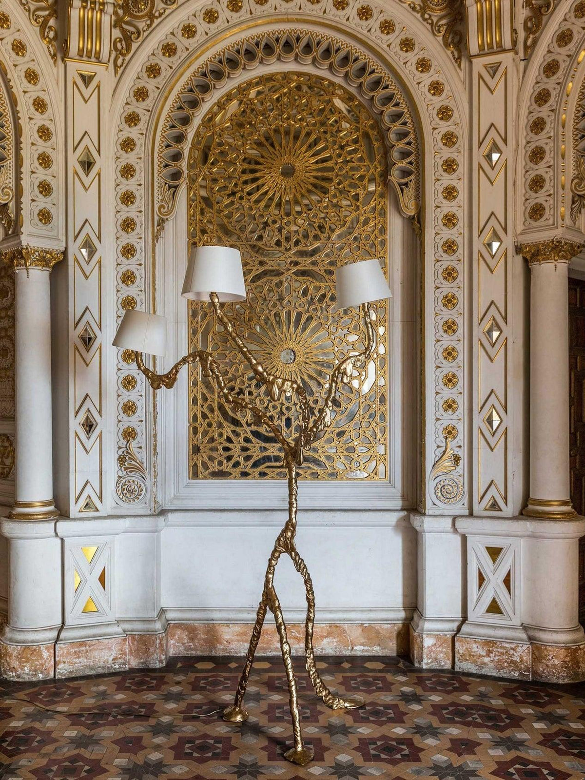 Dendria lámpara de pie Triple-Arm Branch Sculptural