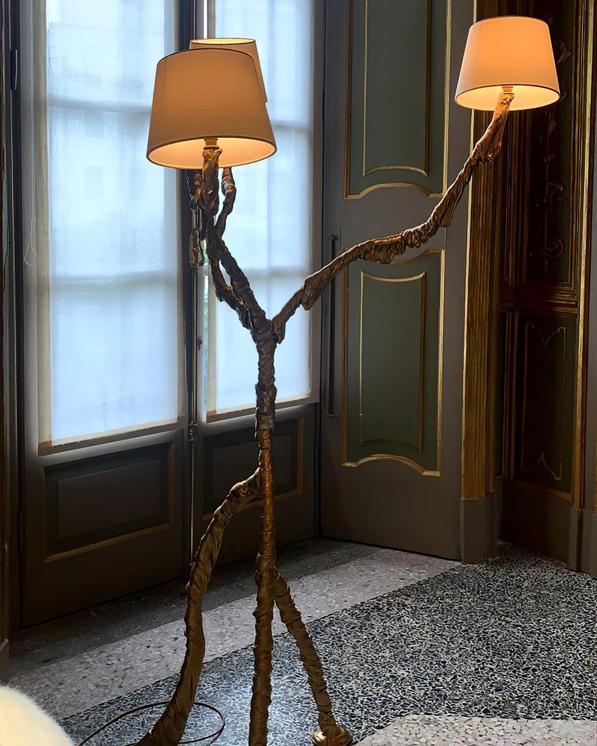 Dendria lámpara de pie Triple-Arm Branch Sculptural