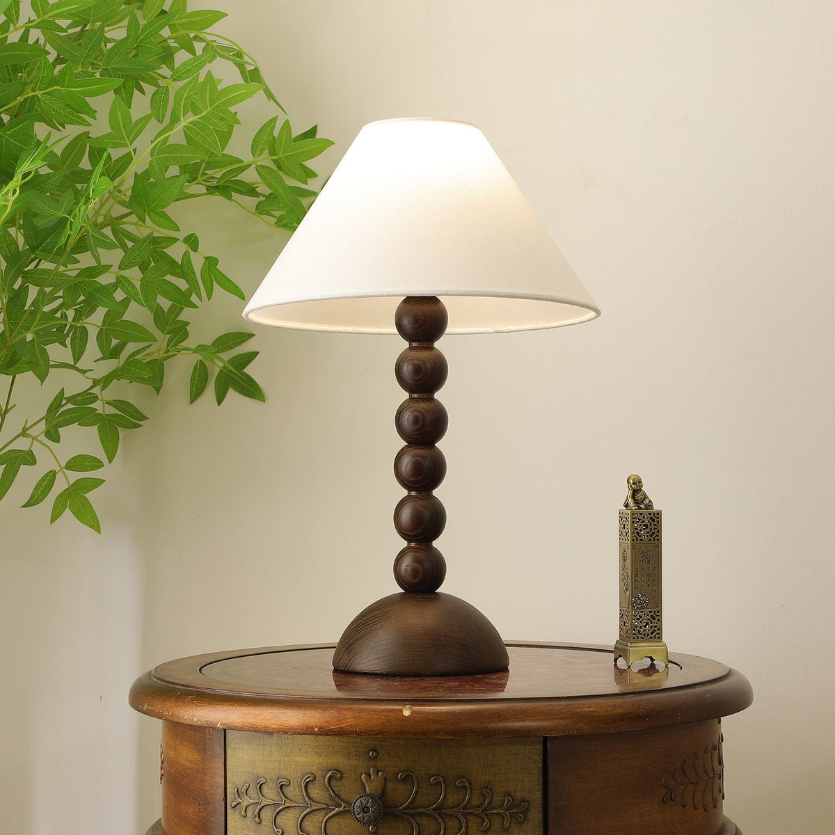 Lennox lámpara de mesa elegante de madera y tejido