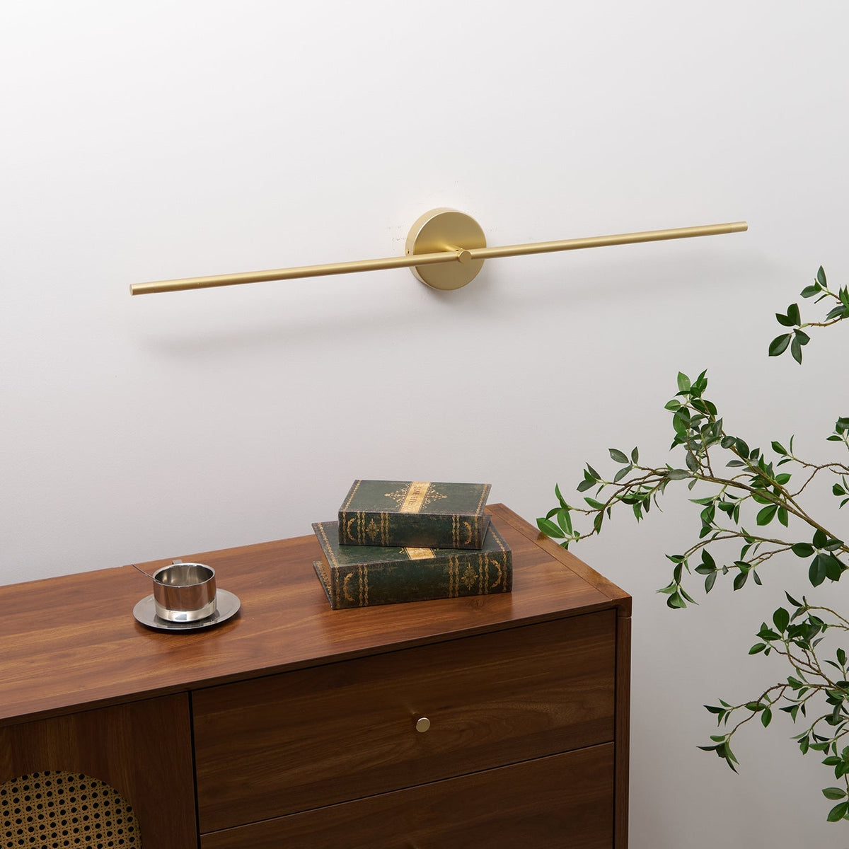 Reniaine aplique de pared