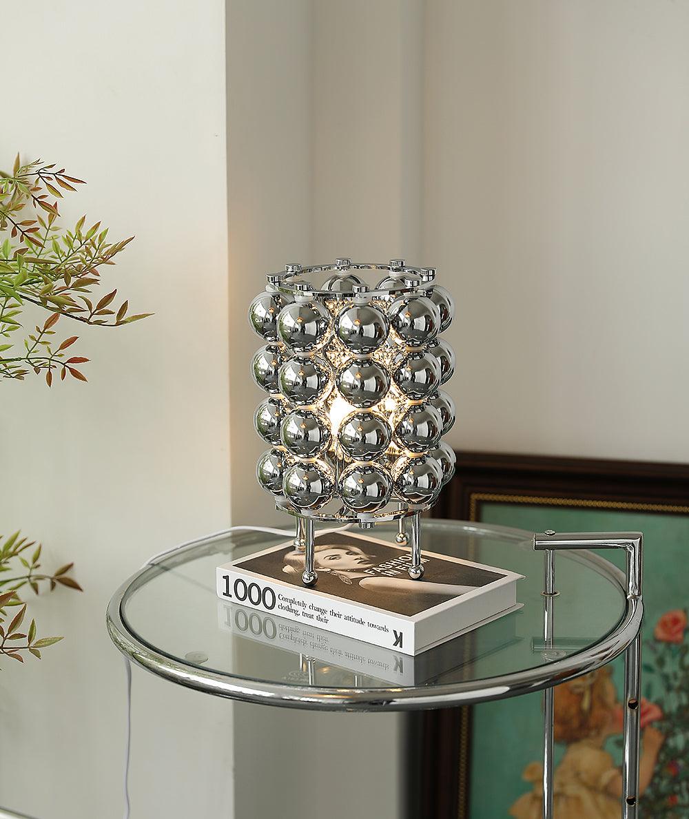 Lirra lámpara de mesa de acero futurista