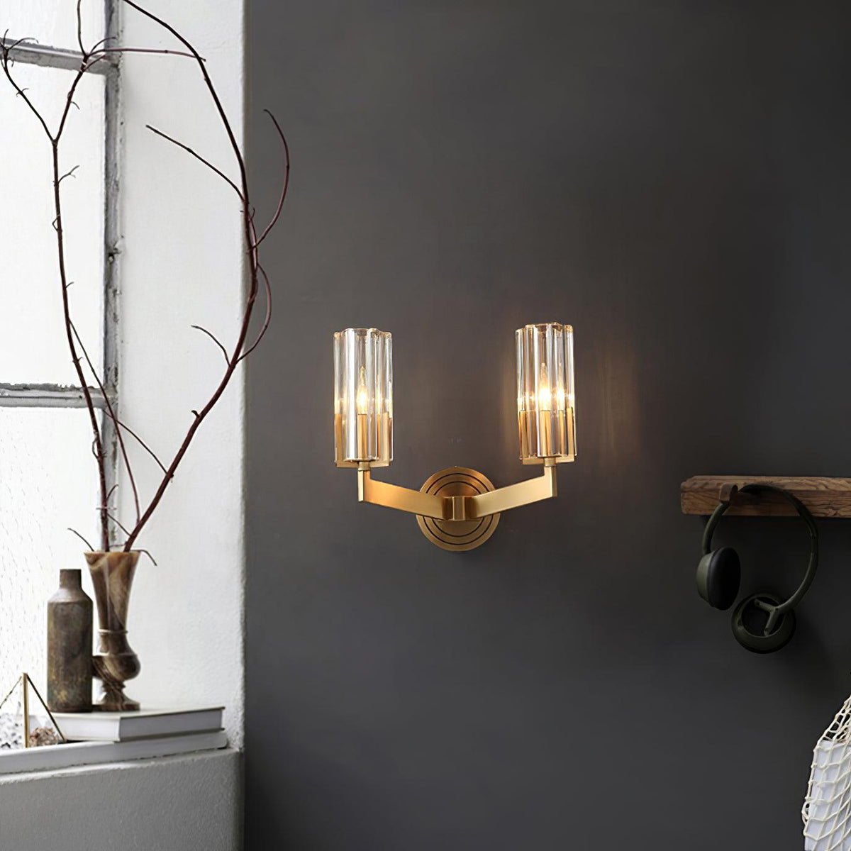 Coen aplique de pared Premium Elegancia en latón con vidrio
