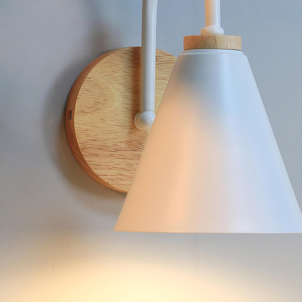 Rinorielle aplique de pared clásico único en madera