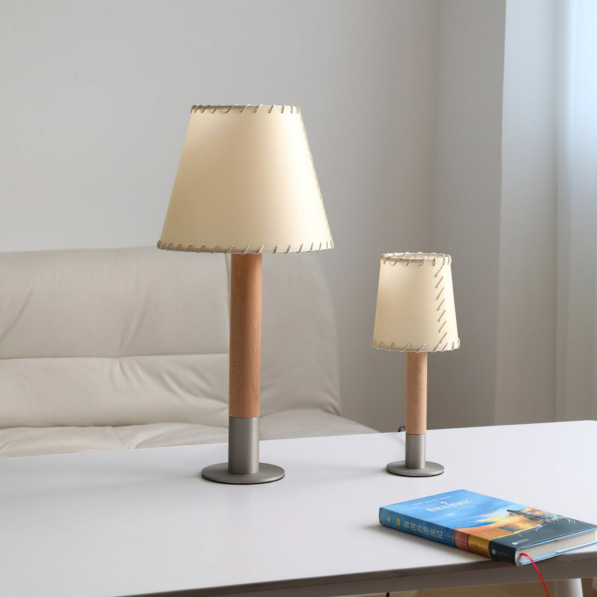 Lunve lámpara de mesa Pergamino