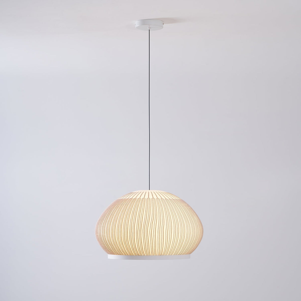 Lineiella lámpara colgante minimalista de tejido