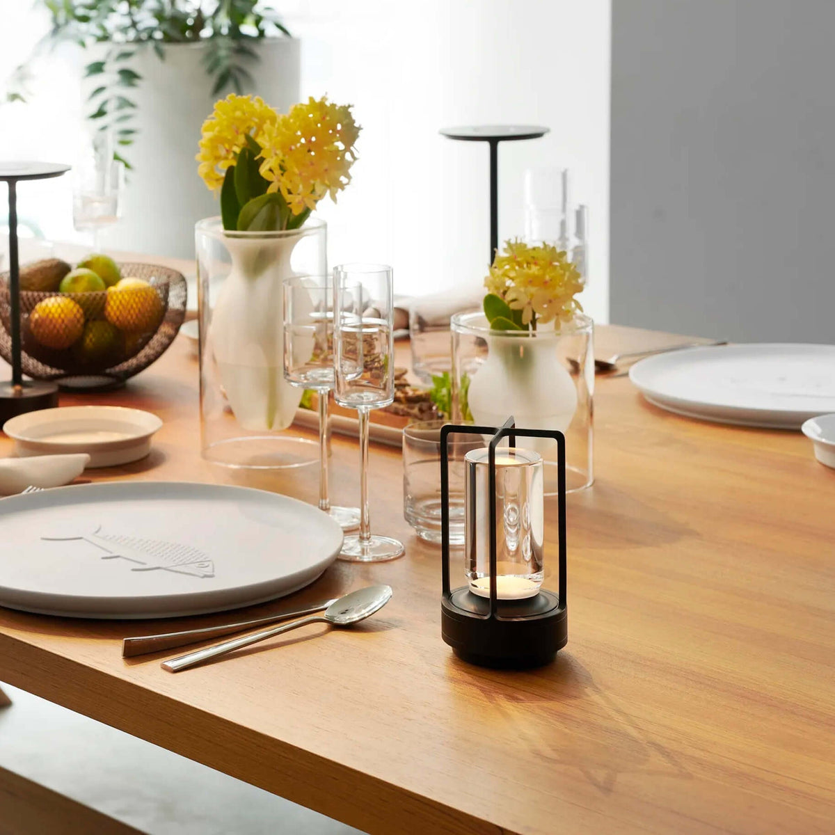 Gemna lámpara de mesa