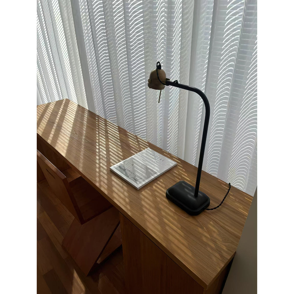 Romolier lámpara de mesa