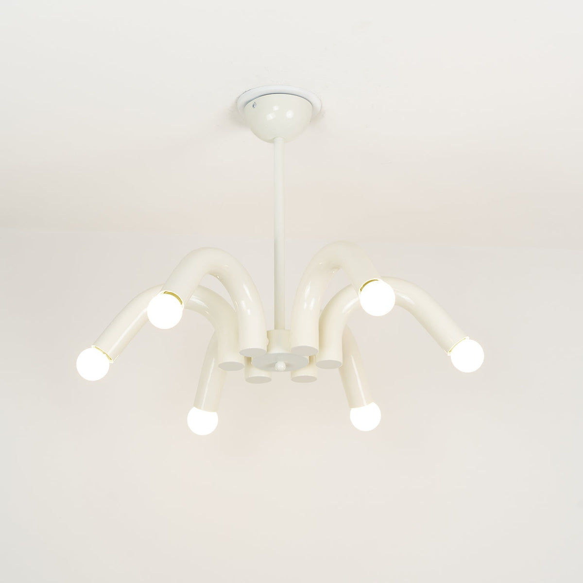Fivelle lámpara de araña moderna en color crema de múltiples brazos