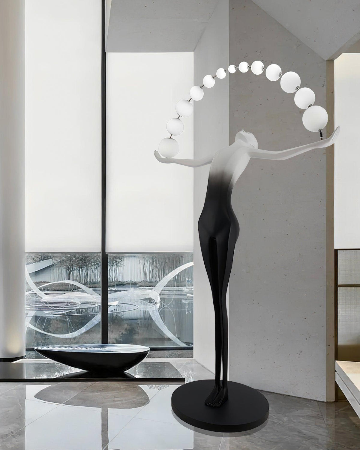 Luminara Gradient Sculptural lámpara de pie