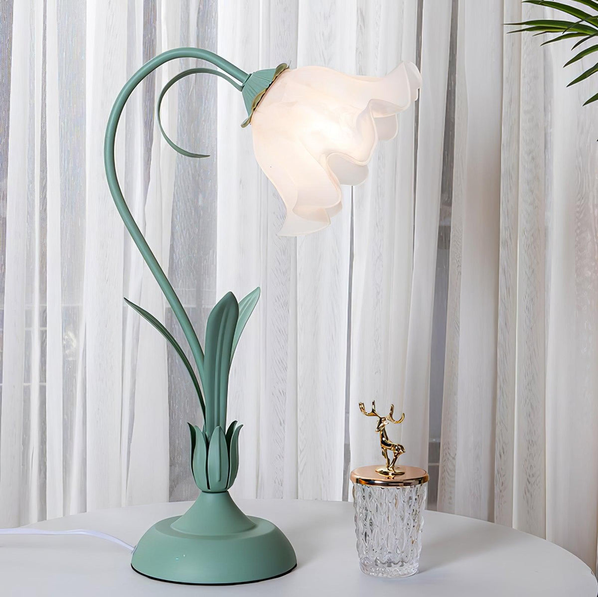 Zorien lámpara de mesa de acrílico con diseño floral