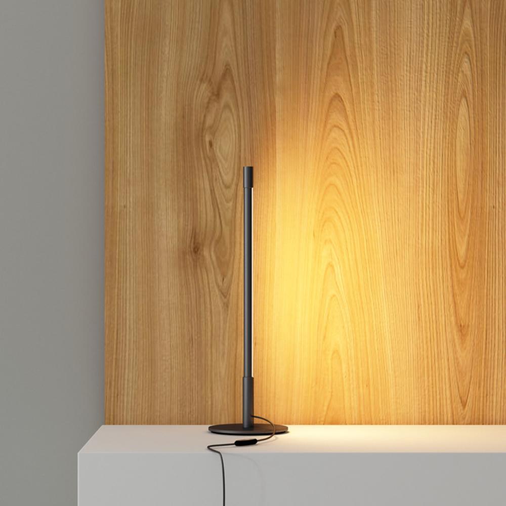 Riven lámpara de mesa minimalista