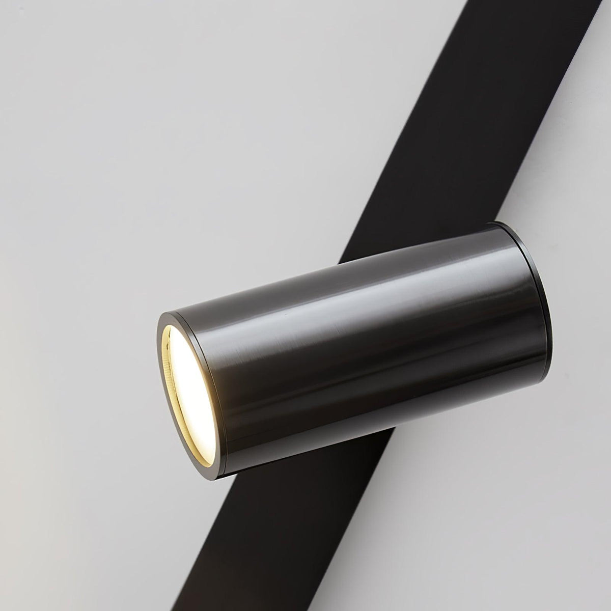 Aloz aplique de pared minimalista de vidrio y latón
