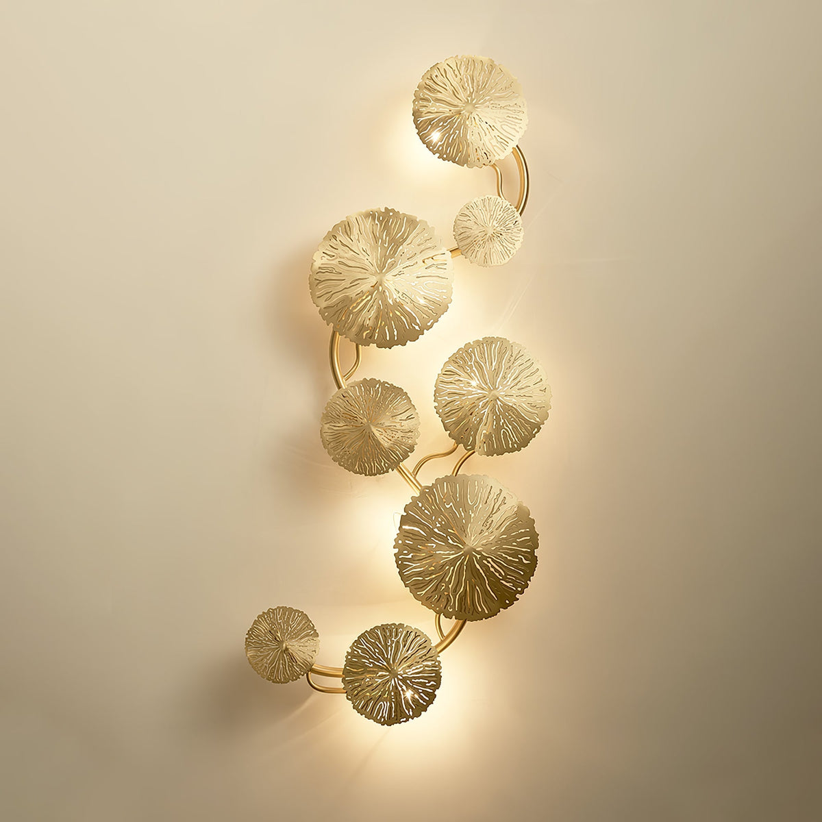 Rylso aplique de pared Lotus Leaf de latón