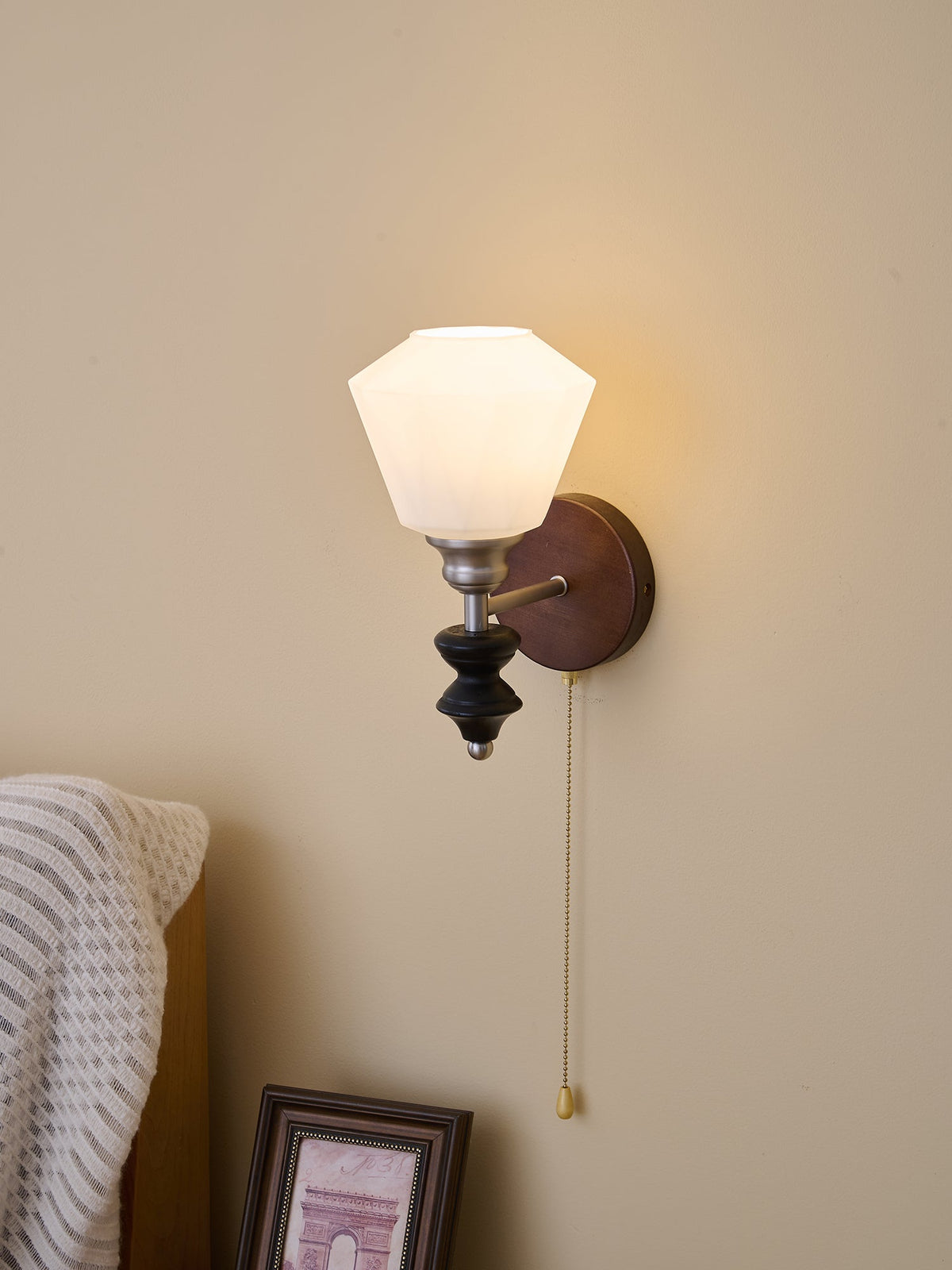 Lucille aplique de pared elegancia de estilo clásico Art vidrio madera