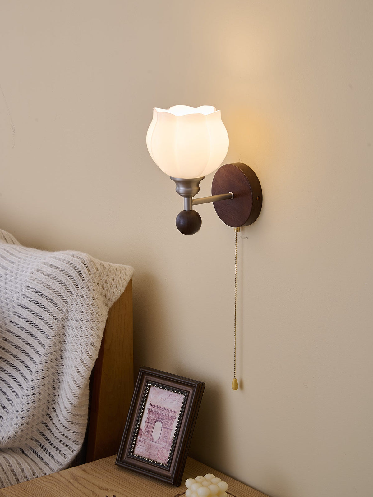 Lucille aplique de pared elegancia de estilo clásico Art vidrio madera
