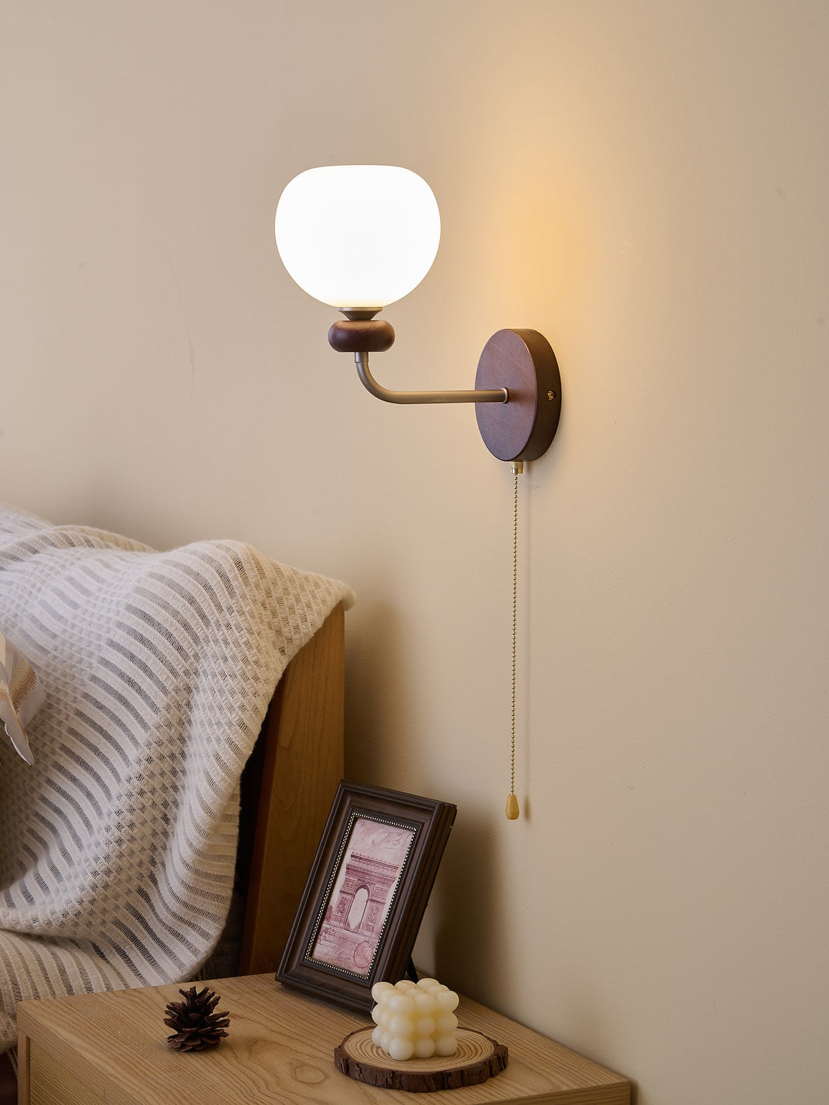 Lucille aplique de pared elegancia de estilo clásico Art vidrio madera