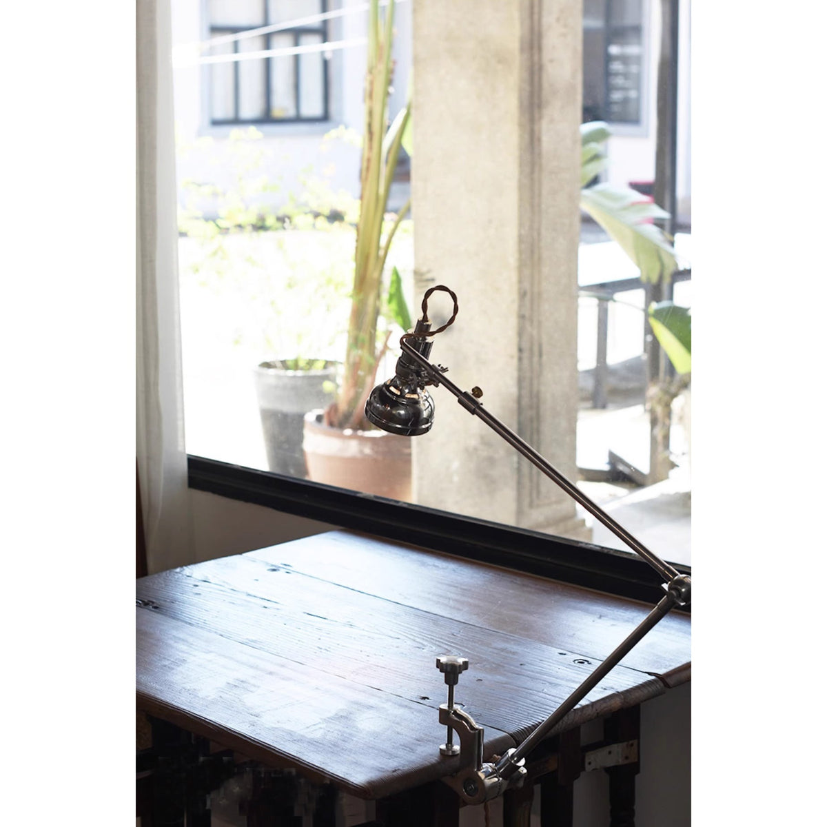 Luminal lámpara de mesa