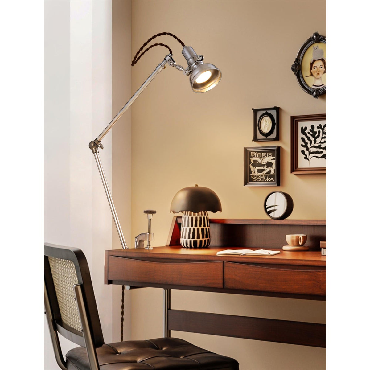 Luminal lámpara de mesa