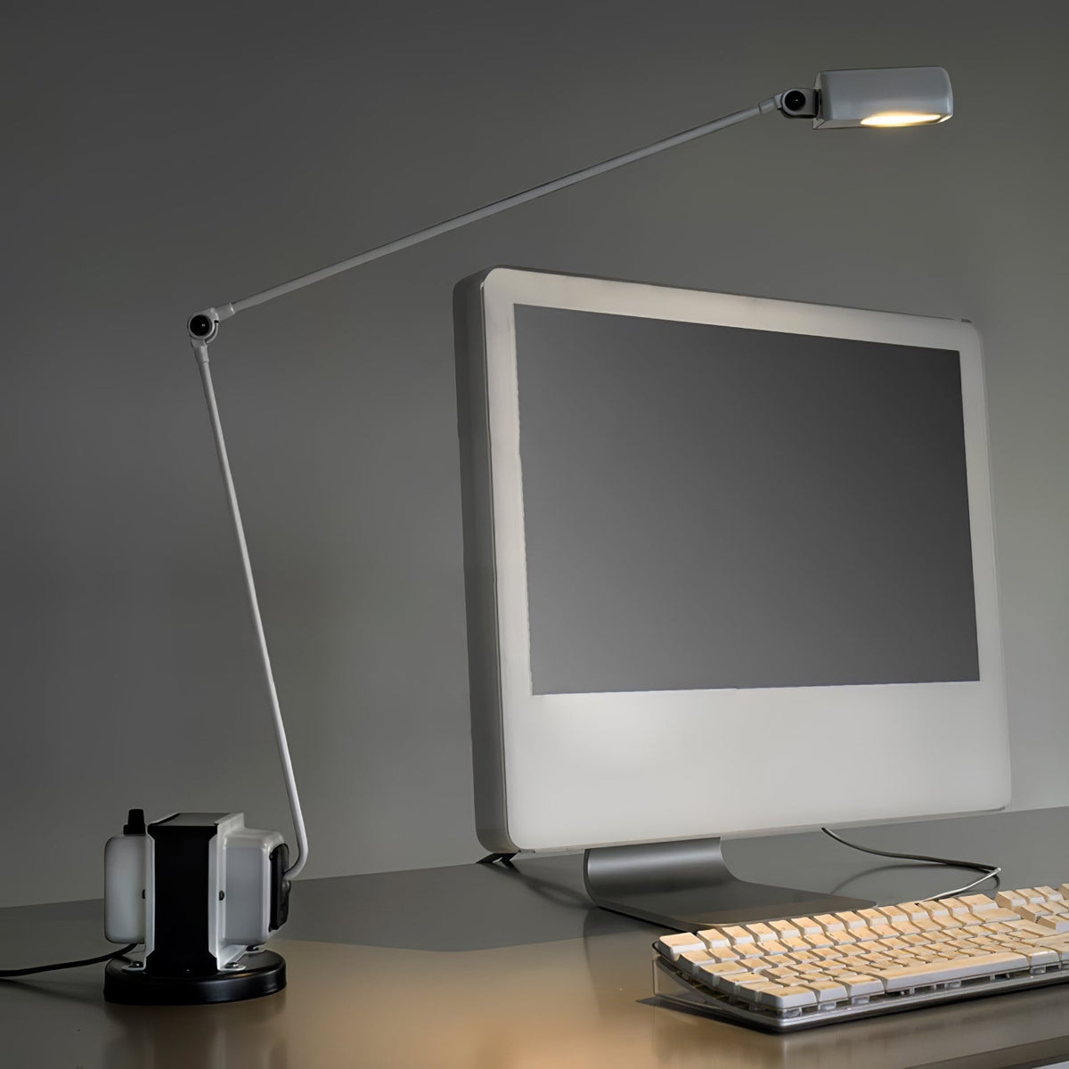 Orvyn lámpara de mesa minimalista