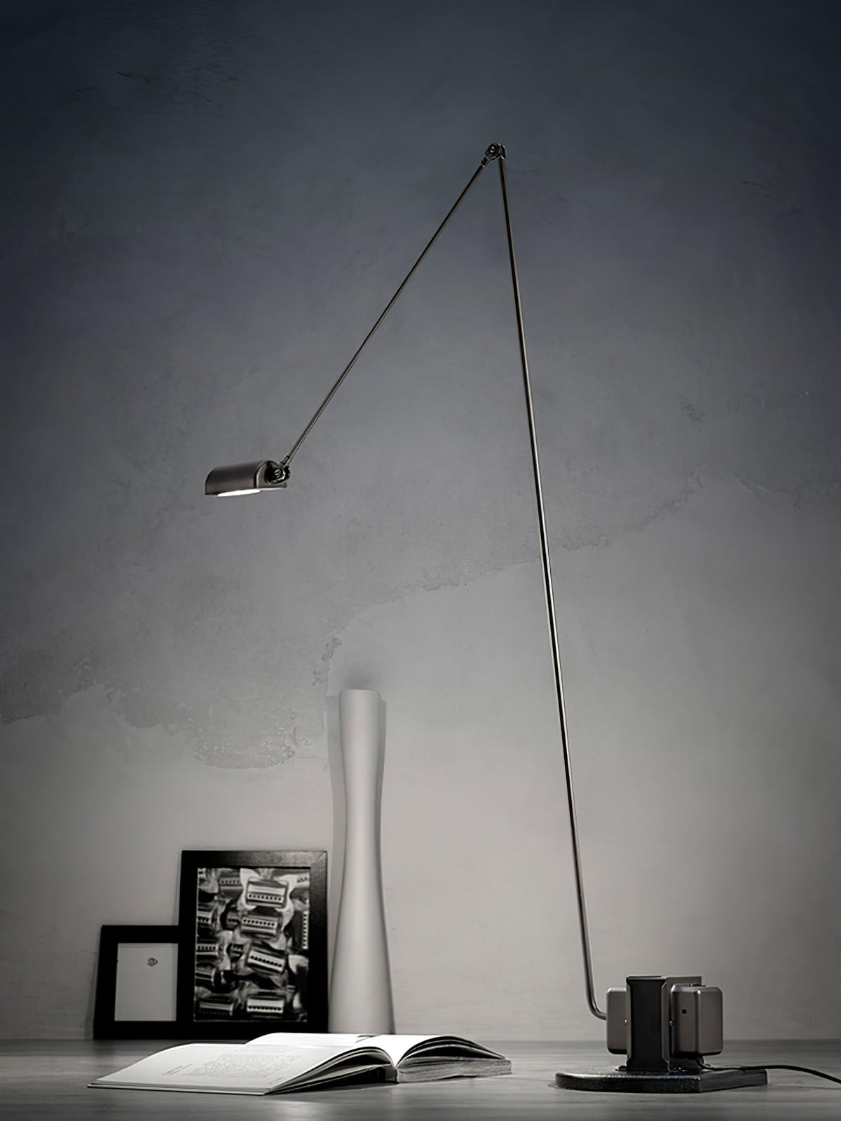 Orvyn lámpara de mesa minimalista