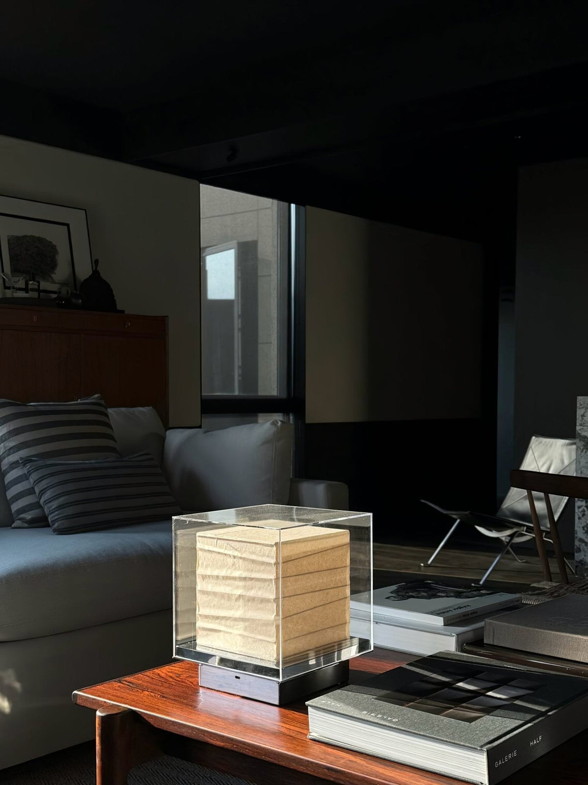 Pryn lámpara de mesa Cube