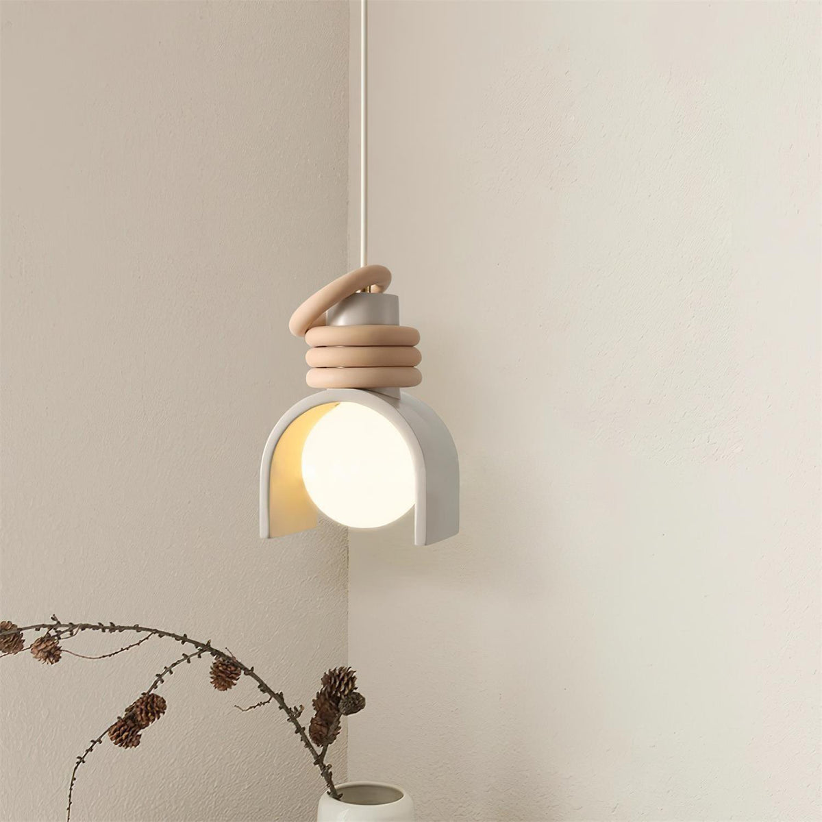 Lámpara colgante con globo de vidrio para sala de comedor artística